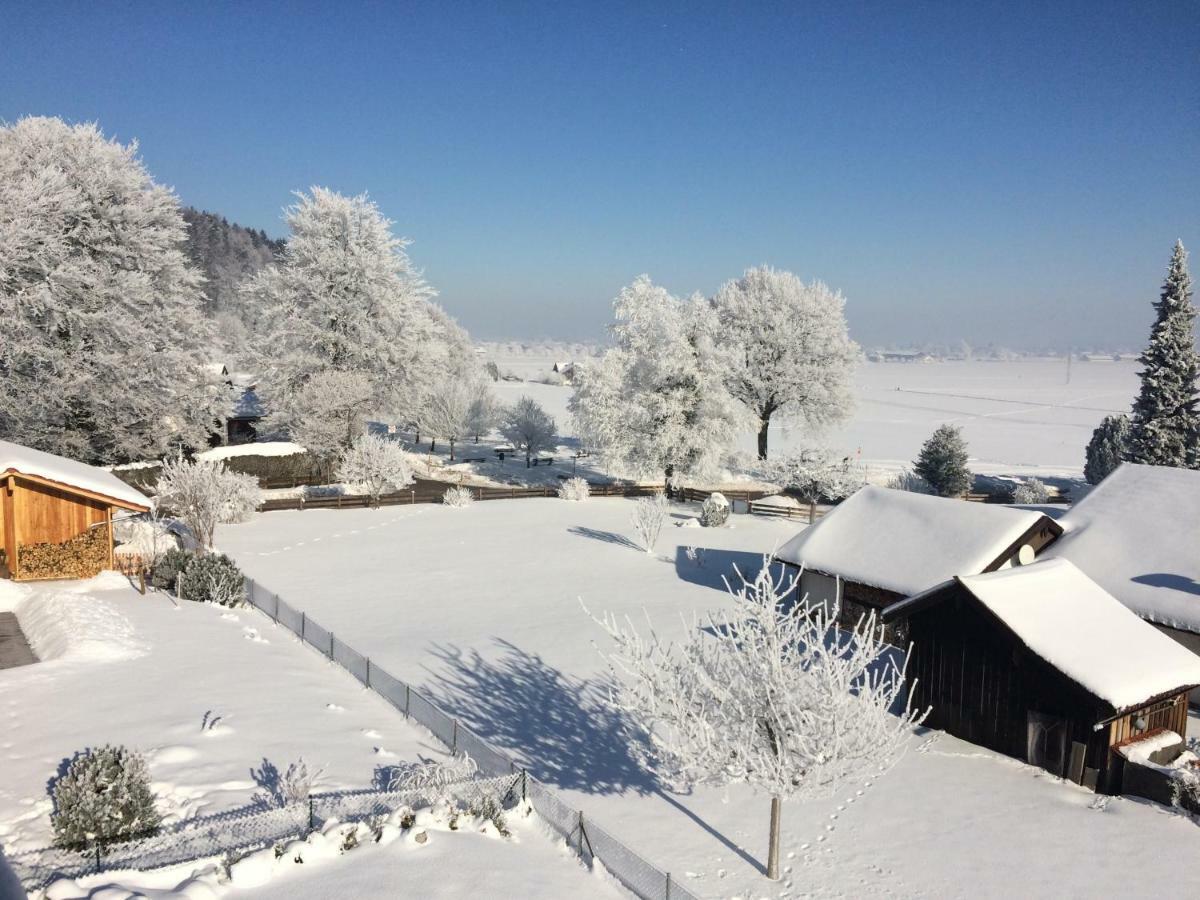 5-Sterne Active Ferienwohnung Chiemgau มาร์ควาร์ทชไตน์ ภายนอก รูปภาพ